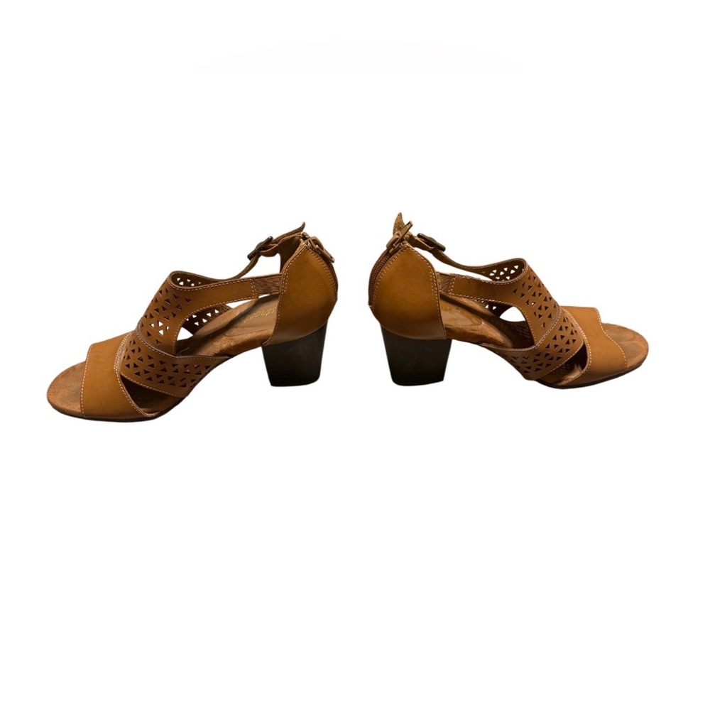 Easy Street Brown Cutout Sandals Size 9 Comfort Ankle Strap - Picture 2 of 6